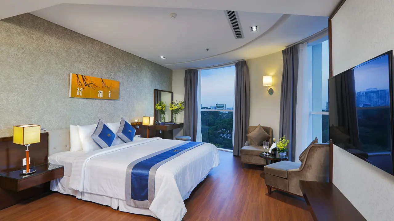 Central Palace Hotel, Ho Chi Minh, bedroom