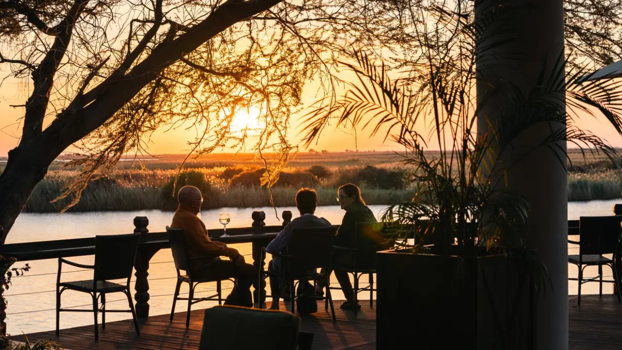 Sundowners at the Monkey Bar