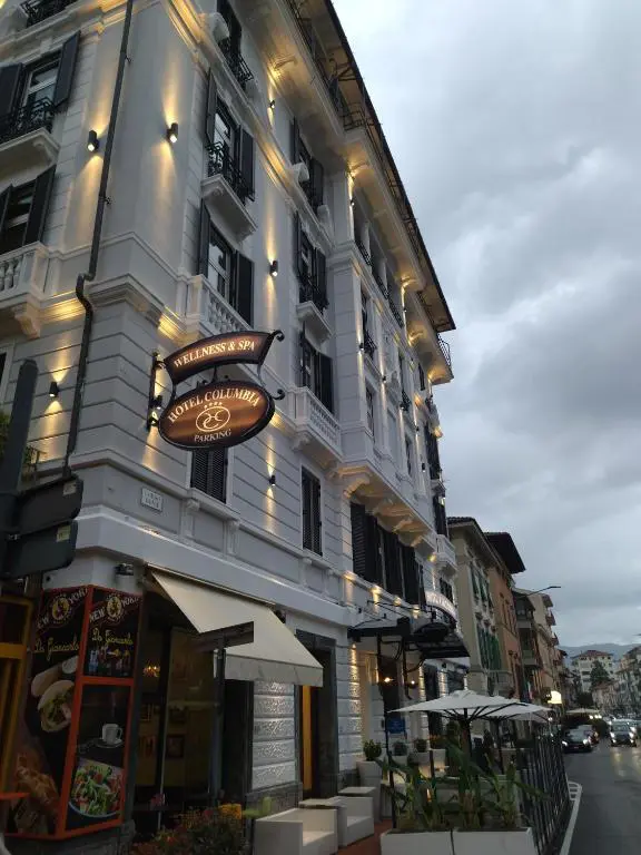 Columbia Esterno 2 Ex 179X134 H