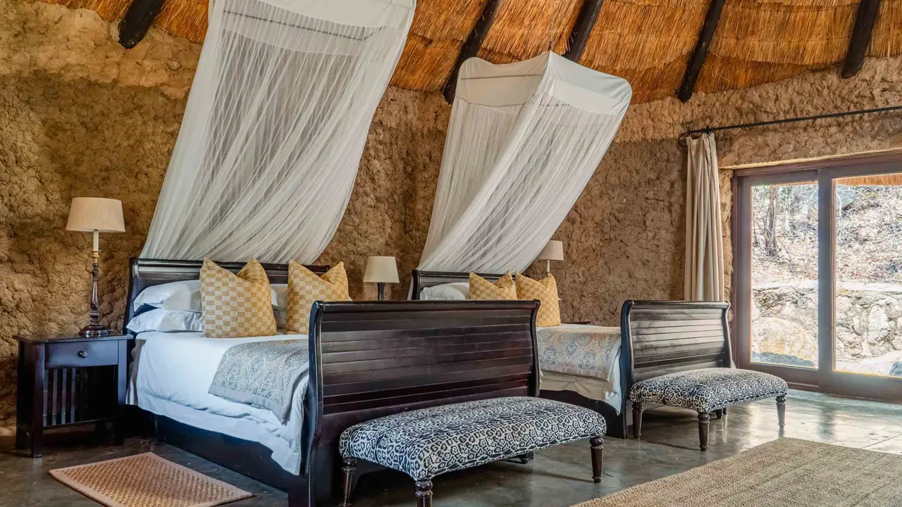  Amalinda Lodge, Matopos Hills, bedroom