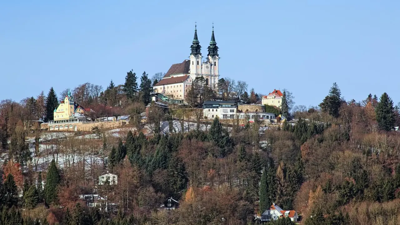  Old Cathedral, Linz, Austria