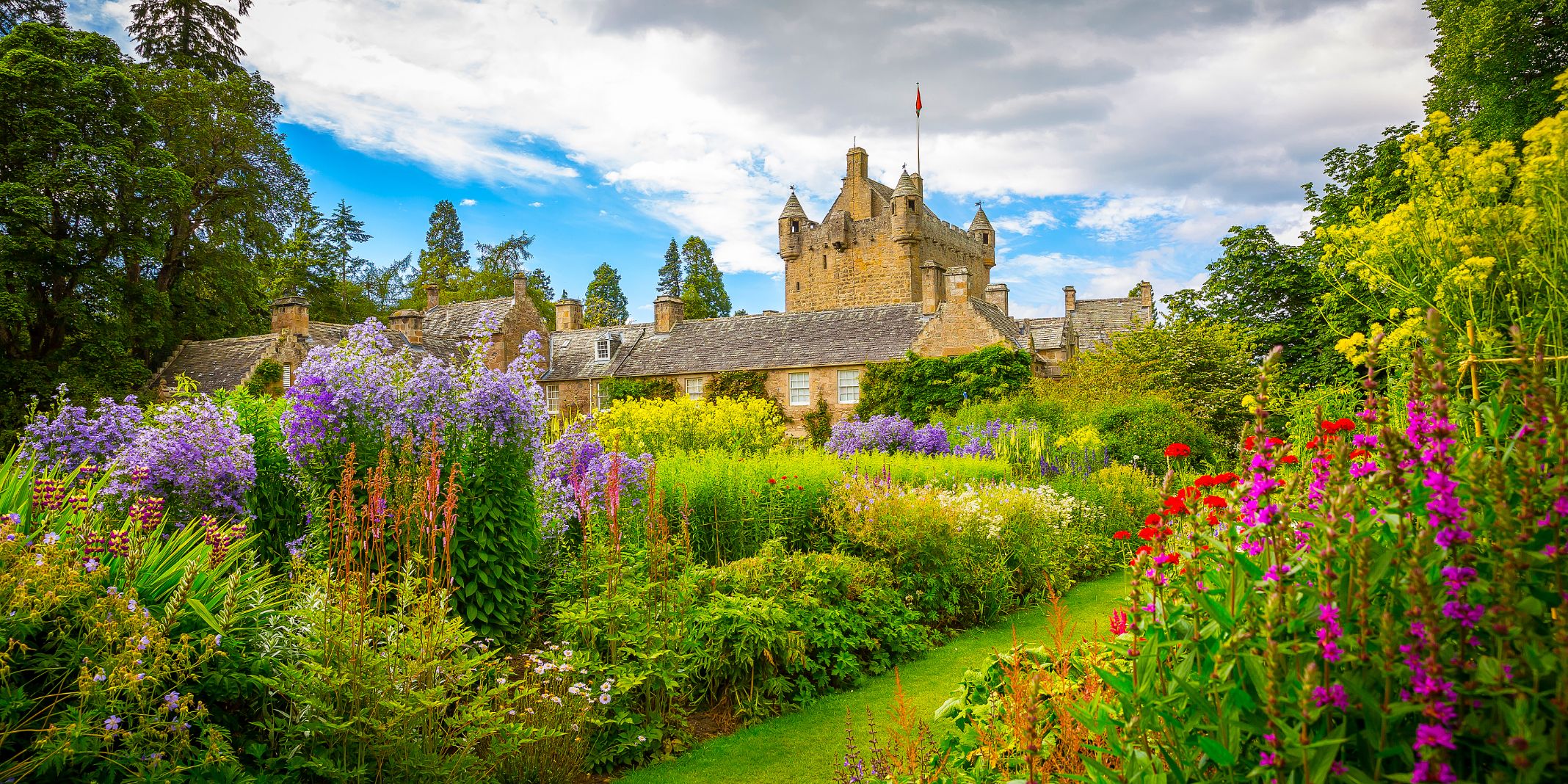 Sh 1400701775 Cawdor Castle With Gardens Inverness