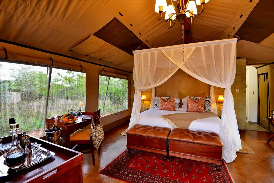 Safari Plains Safari Suite Interior