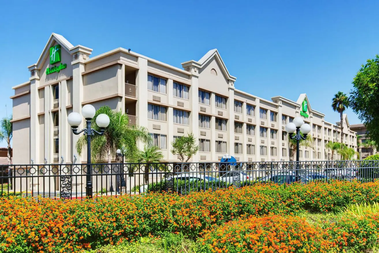 Doubletree By Hilton, Buena Park Exterior Front