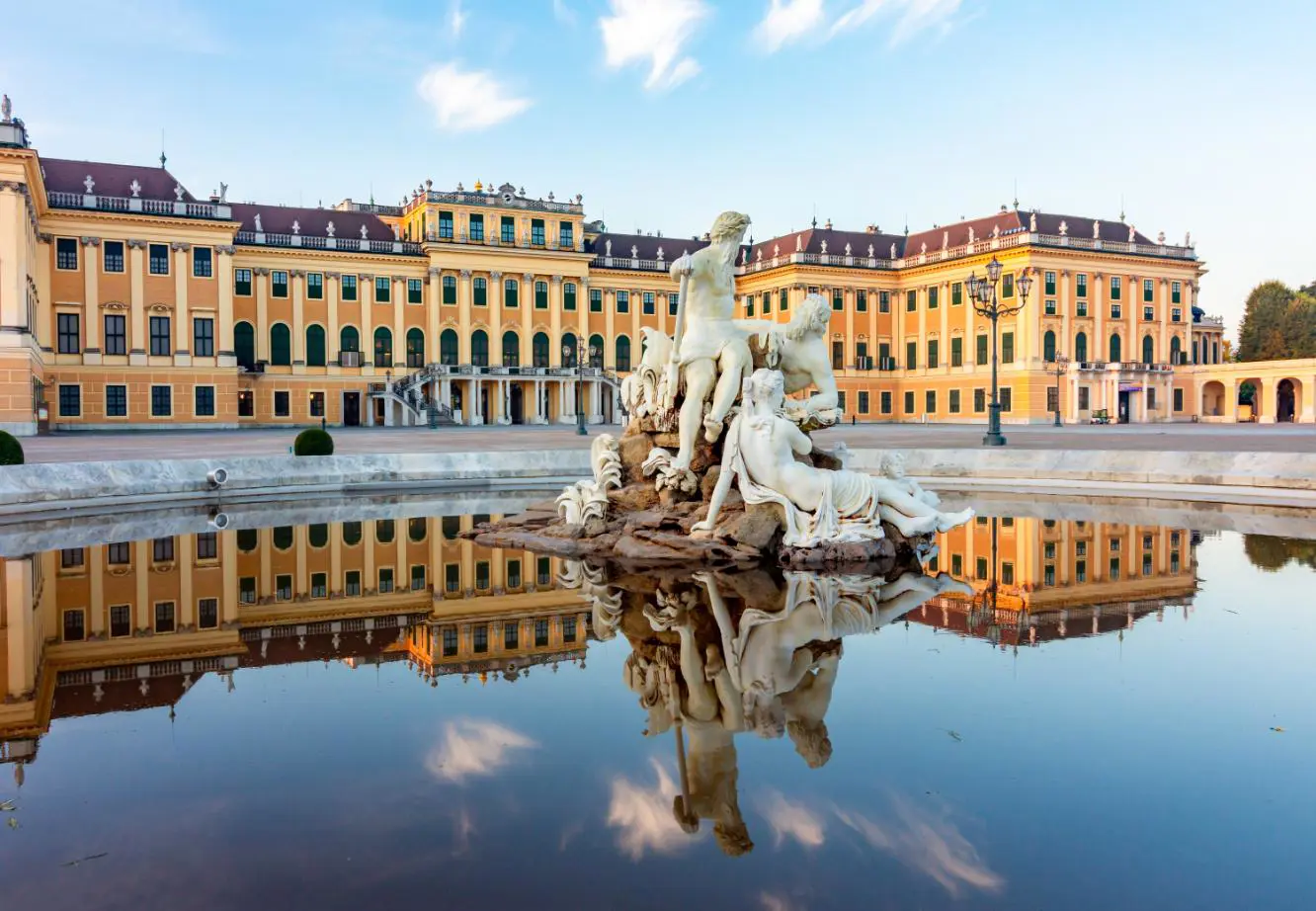 Schonbrunn palace in Vienna