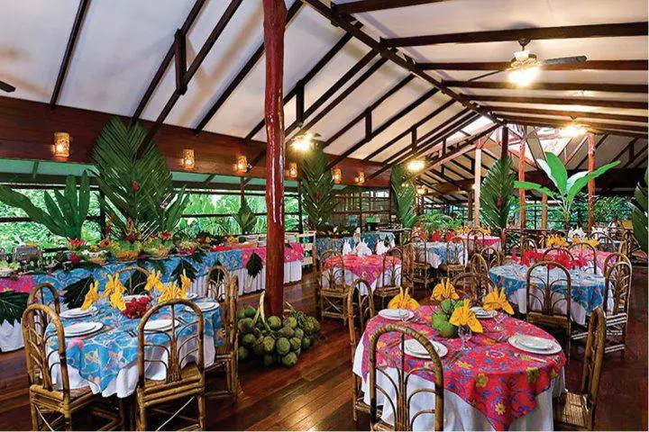 Pachira Lodge, Tortuguero Dining