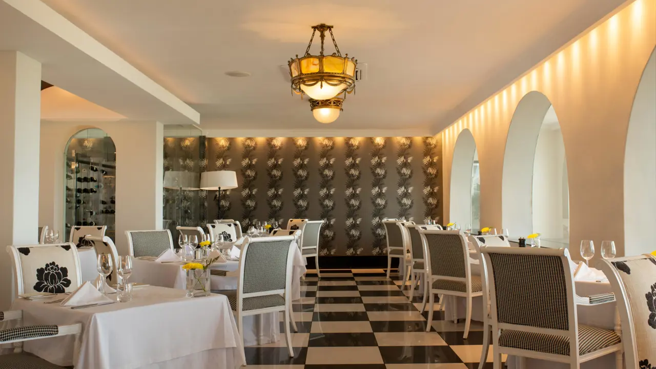 Marine Hotel, Hermanus, dining