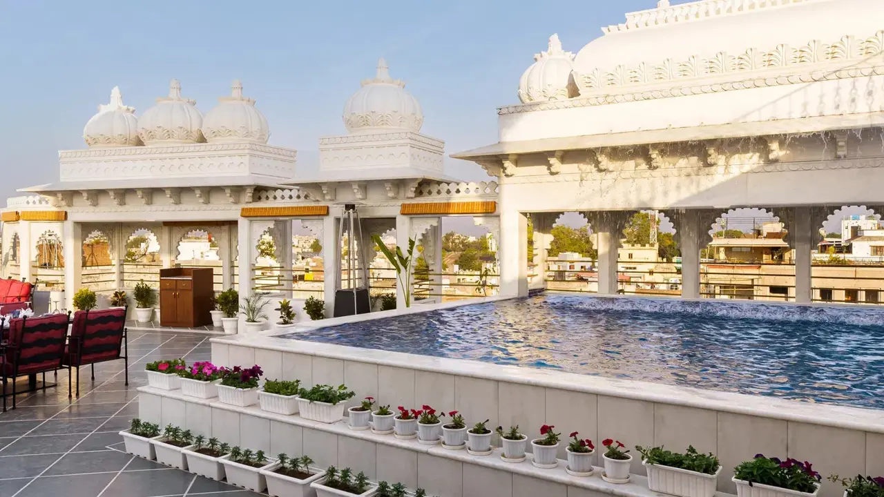 Chunda Haveli, Udaipur, outdoor dining