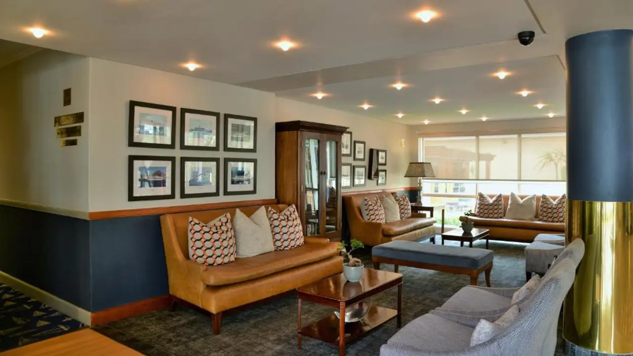 The Portswood Hotel, Cape Town, lounge