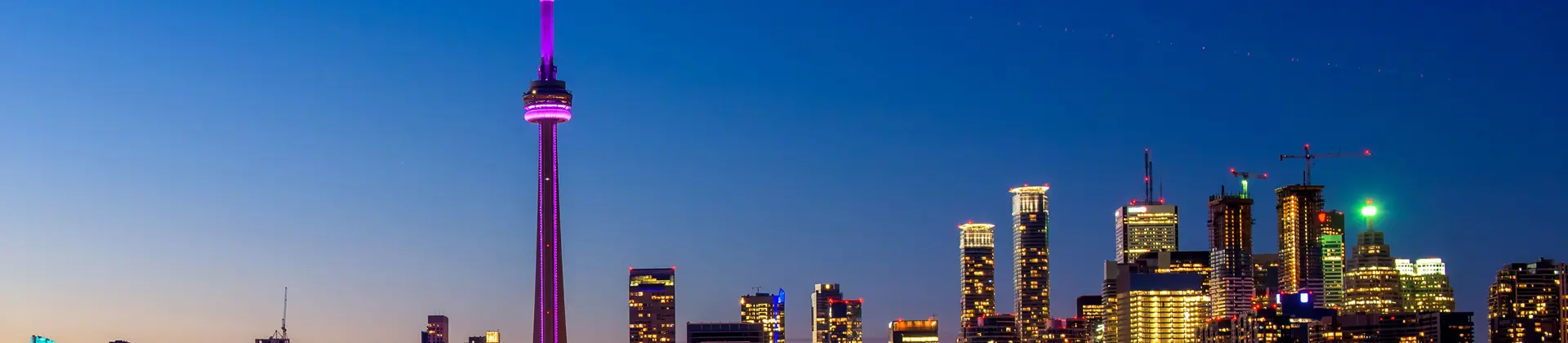 Toronto skyline at night 
