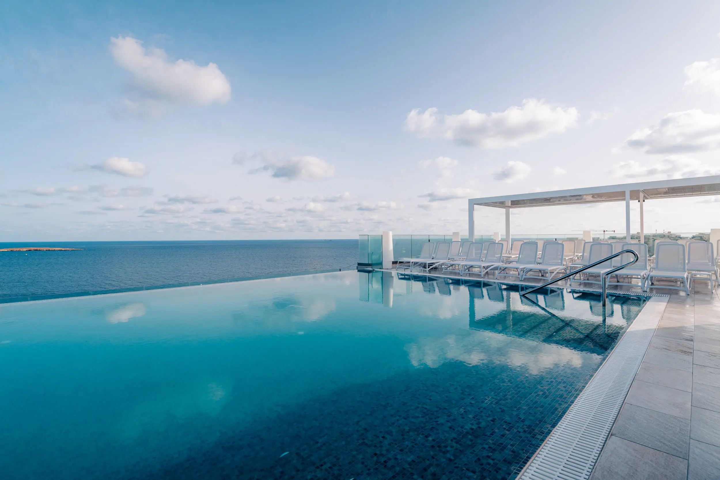 Seaview Swimming Pool