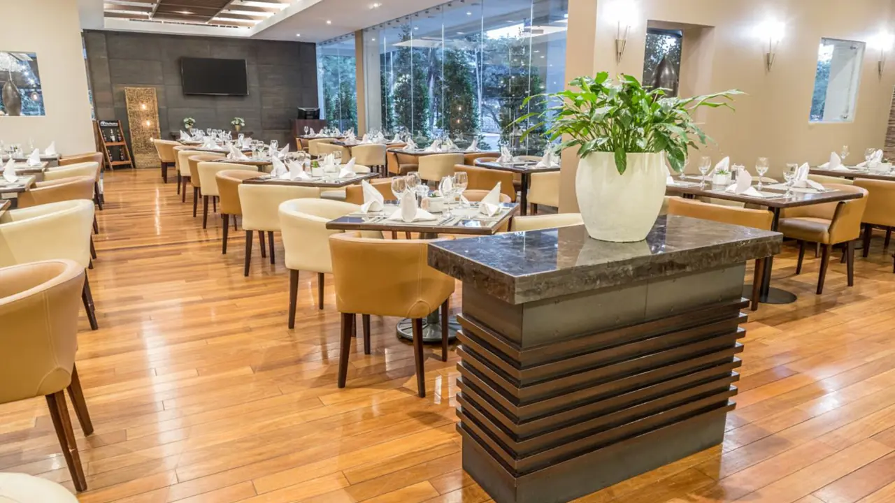 Sheraton Quito Hotel, restaurant
