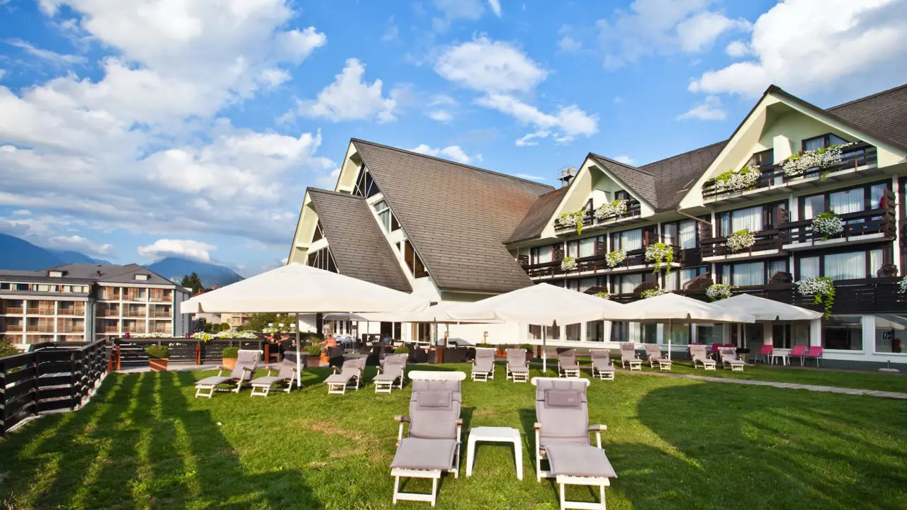 Hotel Kompas, Bled, Exterior