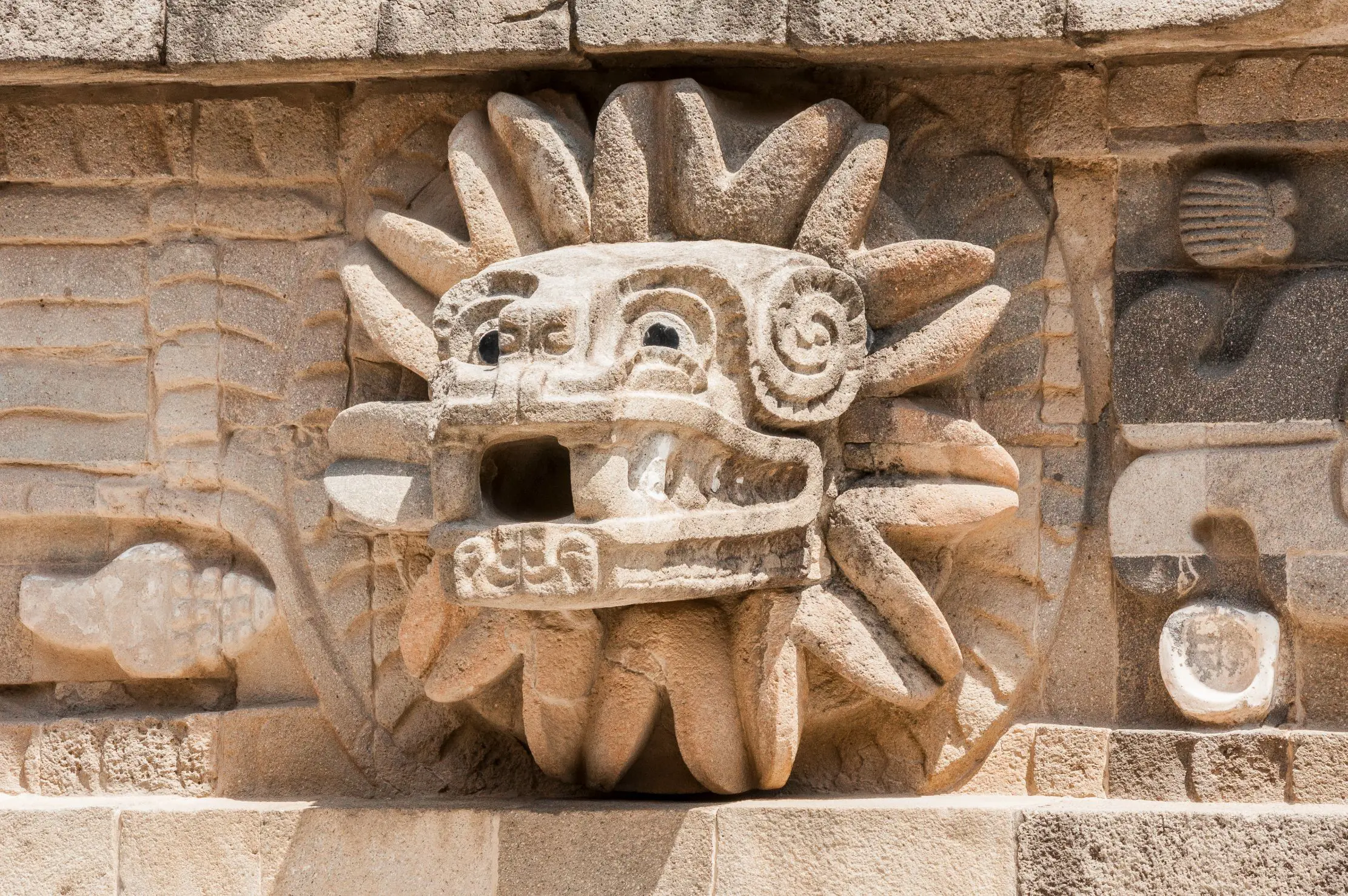 Gettyimages 468742122 Detail Of The Temple Of Quetzalcoatl Teotihuacan Mexico