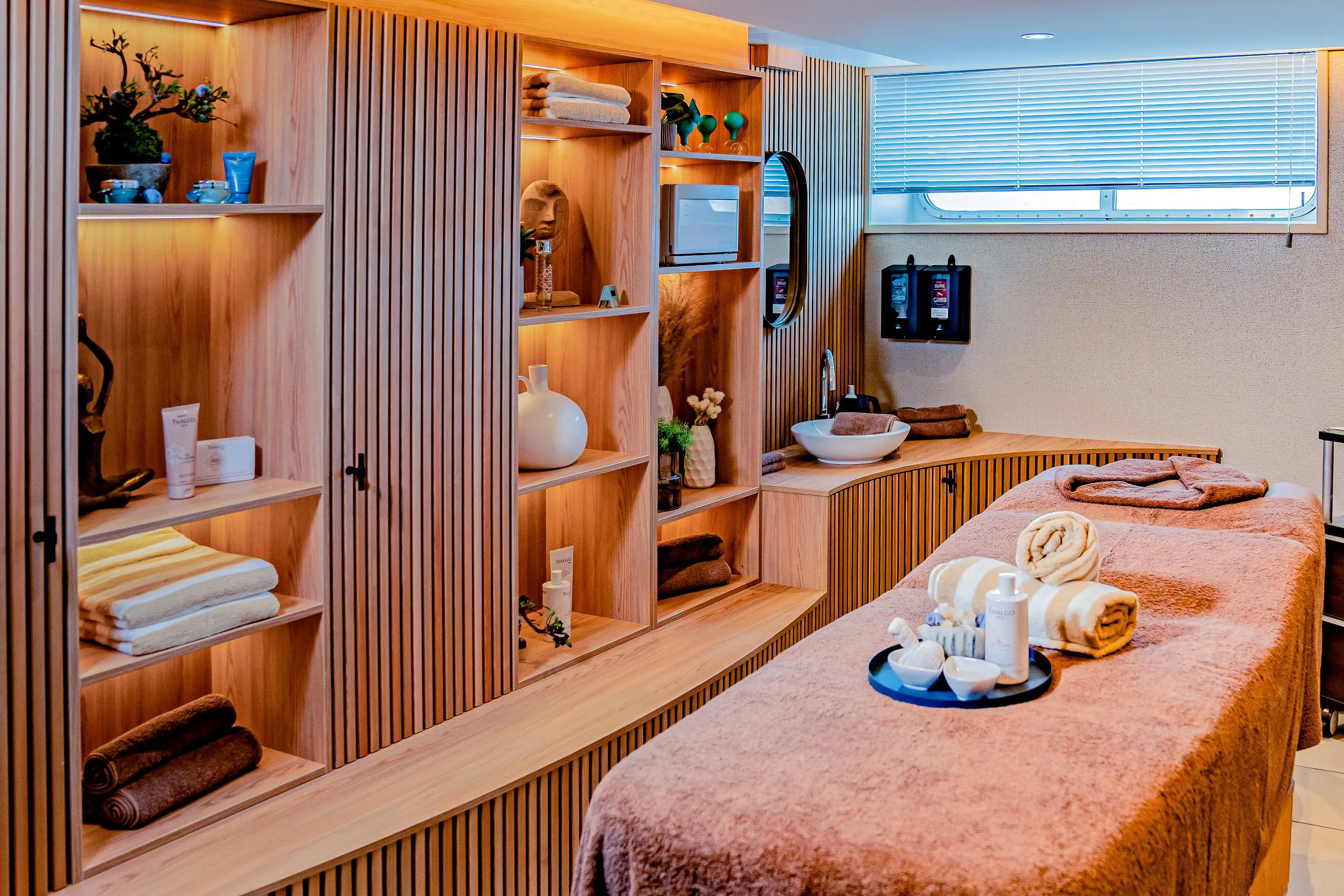 A ROSA SPA ROSA Relexation Room DSC07156 Edit