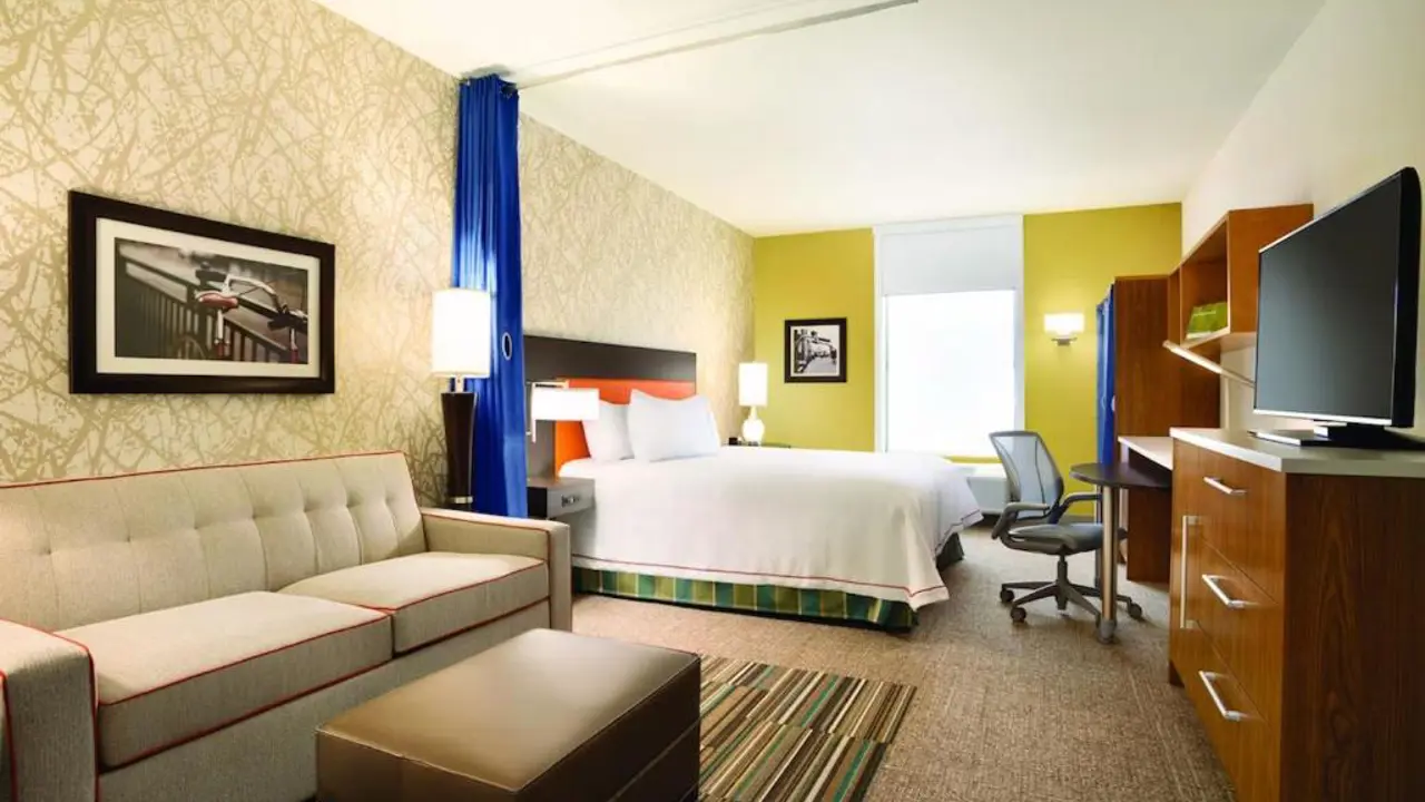 Home2 Suites Hilton, Birmingham