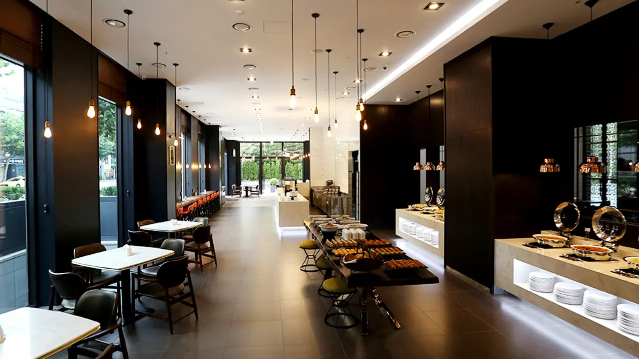 Amanti Seoul Hotel, Seoul, dining