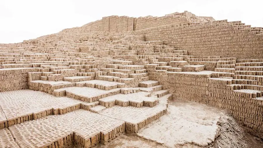 Huaca Pucllana, Lima