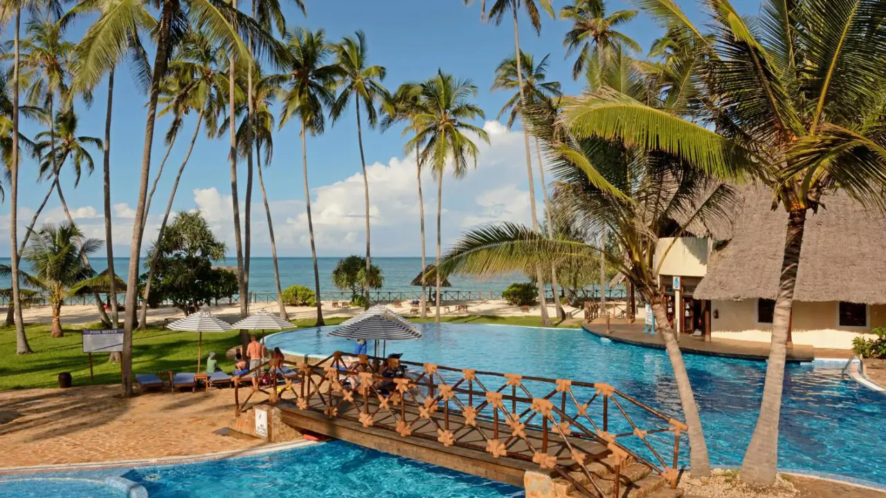 Ocean Paradise Resort & Spa, Zanzibar, pool
