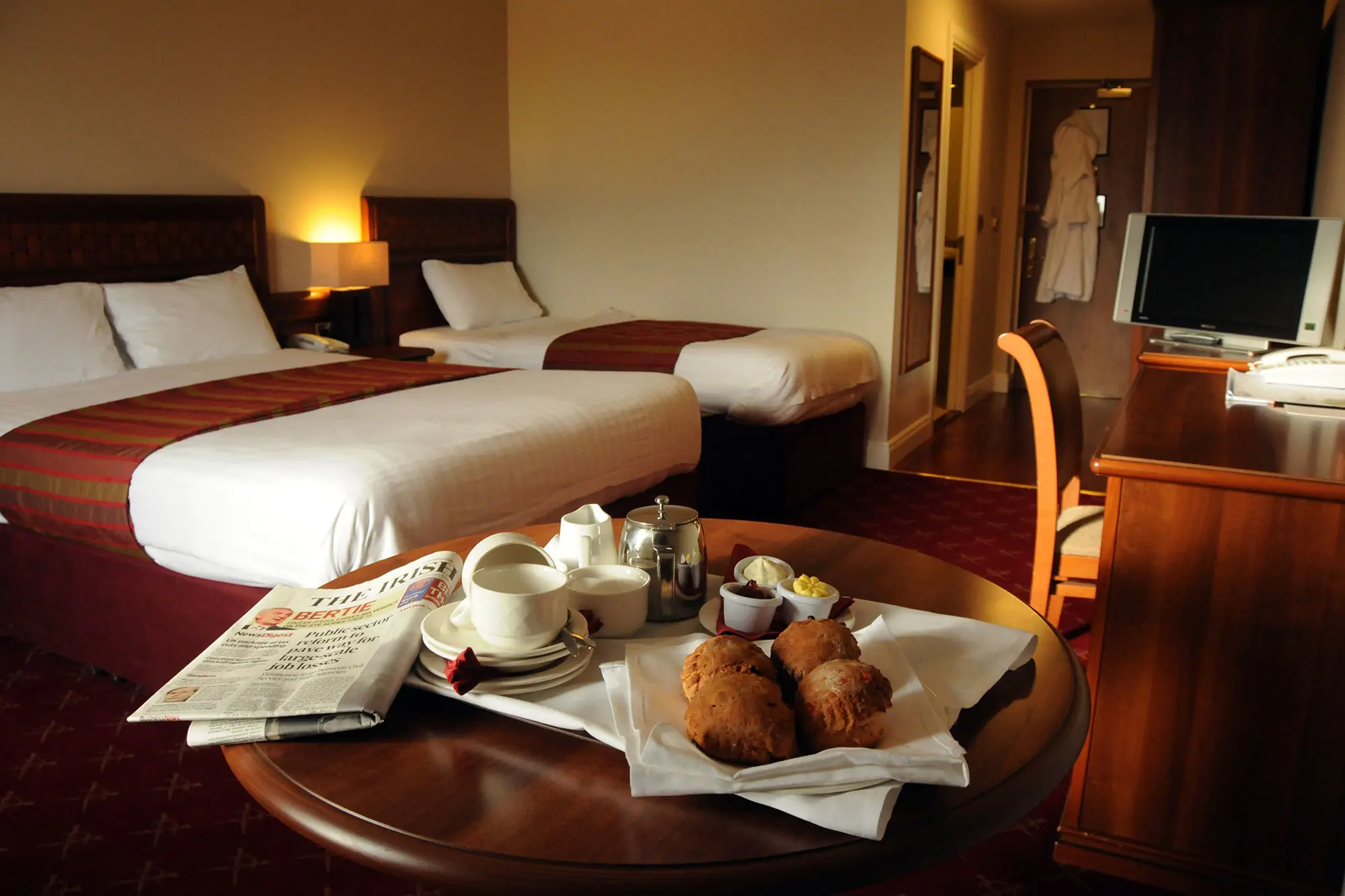 Mcwilliam Park Hotel Room Image