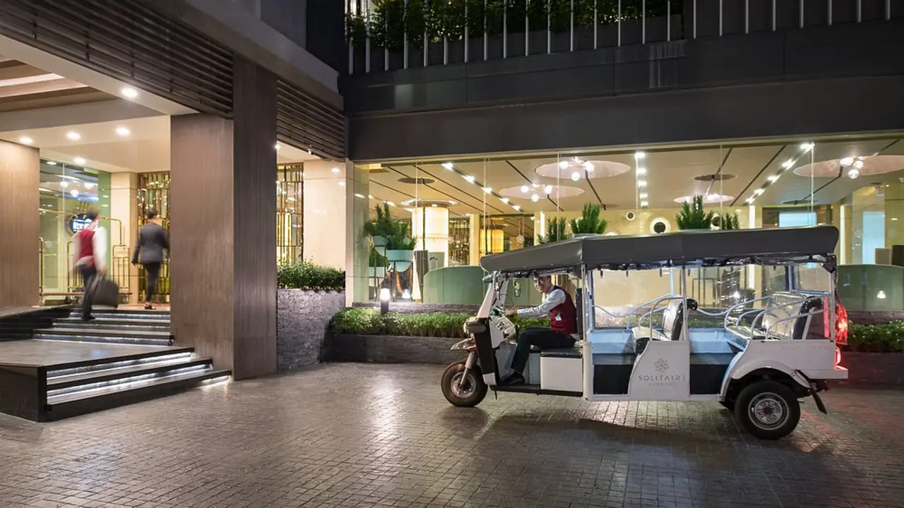 Solitaire Bangkok Sukhumvit 11, Bangkok, exterior