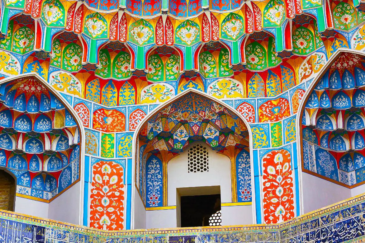 Kalyan Mosque with colourful tilework and patterned arches in Bukhara, Uzbekistan