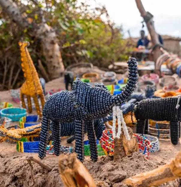 Souvenirs, Maasai village 