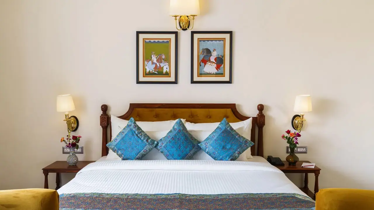 Chunda Haveli, Udaipur, double room