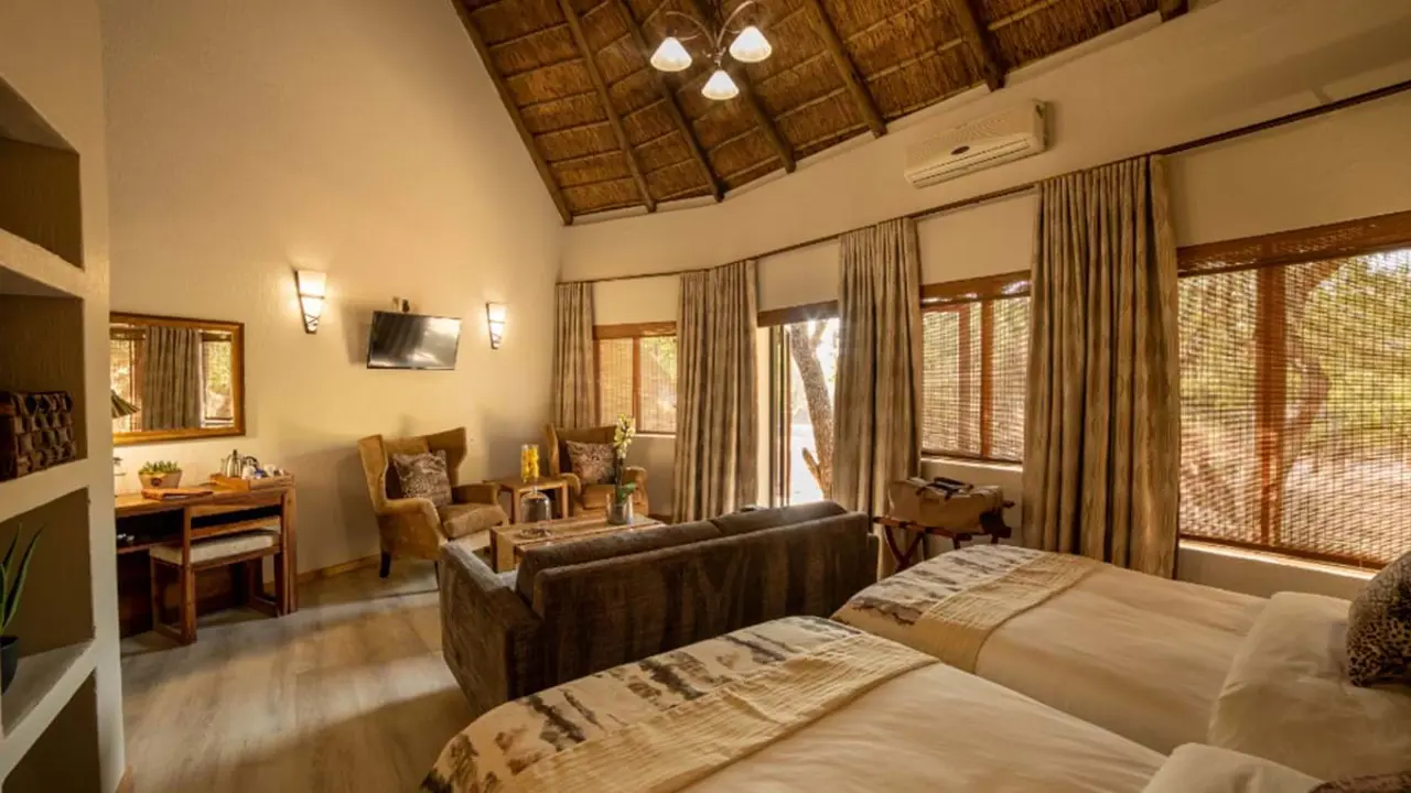 Mabula Game Lodge, superior twin room