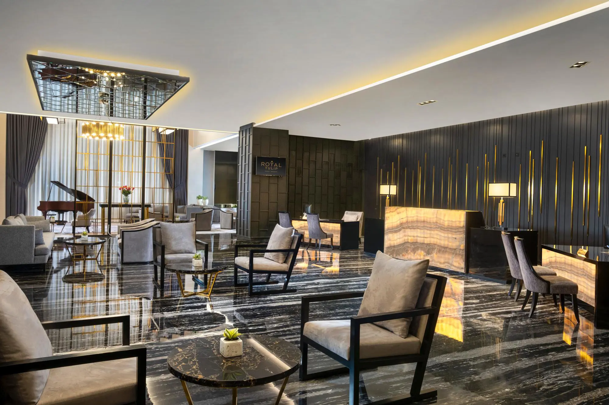 Grand Swiss Belhotel Darmo, Surabaya Lounge