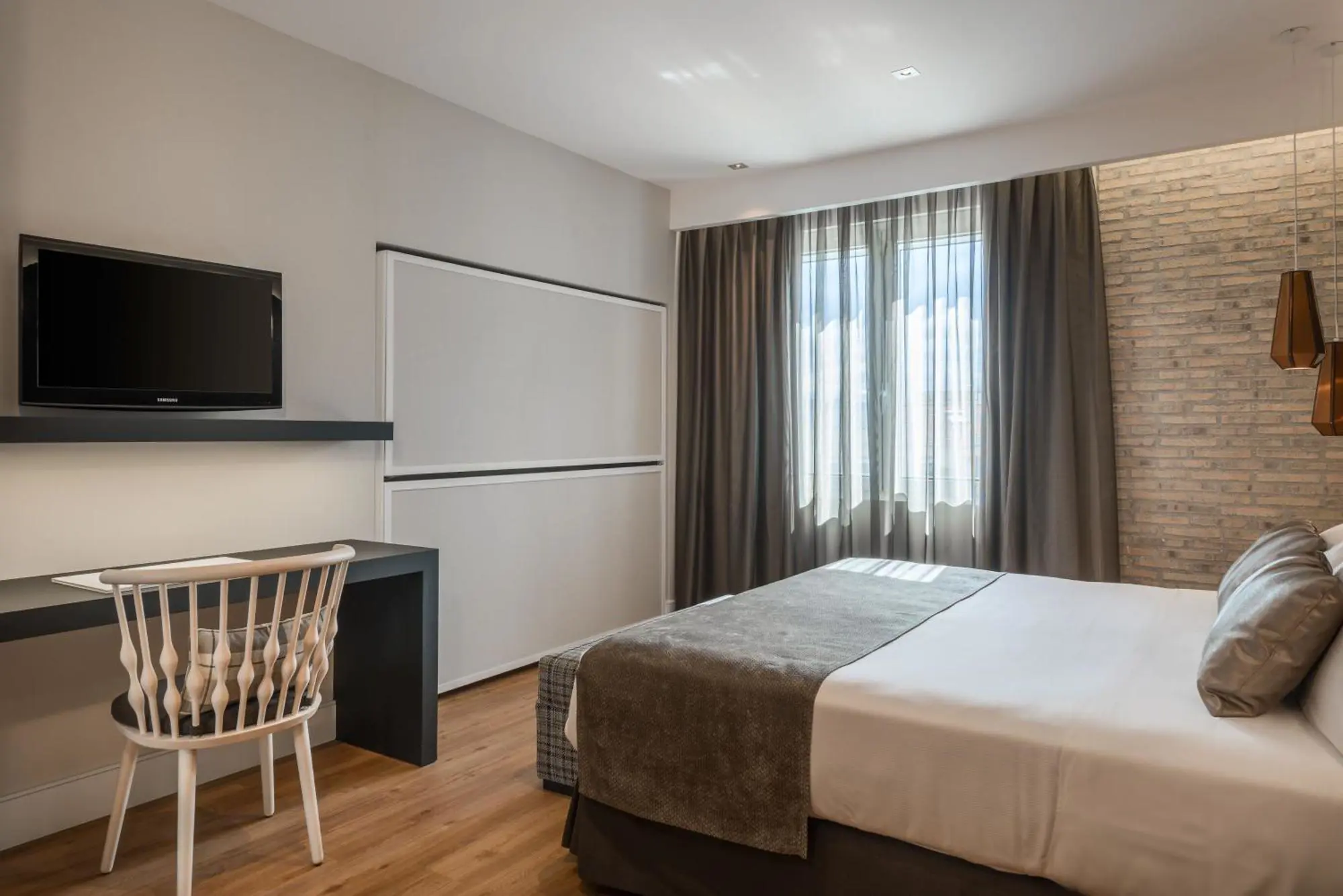 Hotel Catalonia Gran Via Madrid, Madrid Bedroom