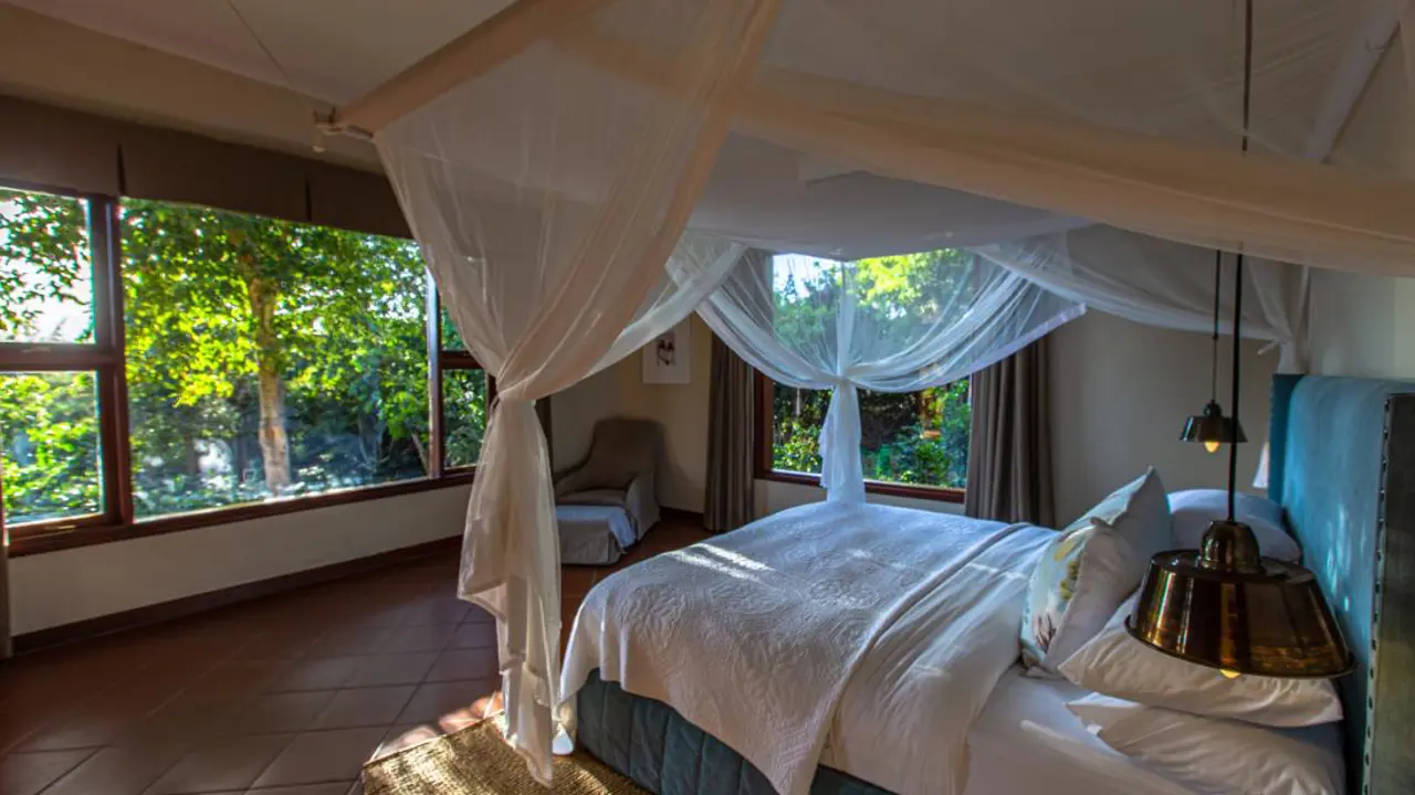 Acacia Farm Lodge, Karatu, bedroom