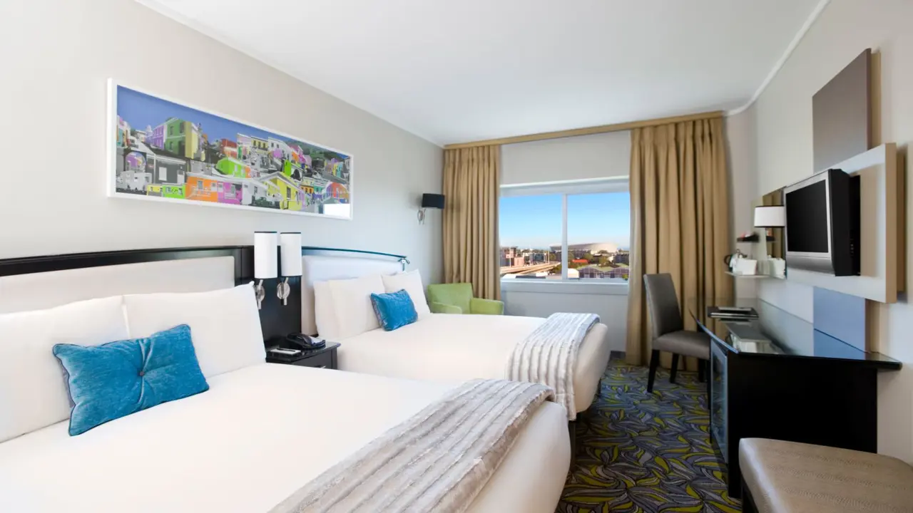 Southern Sun Waterfront, Cape Town, bedroom