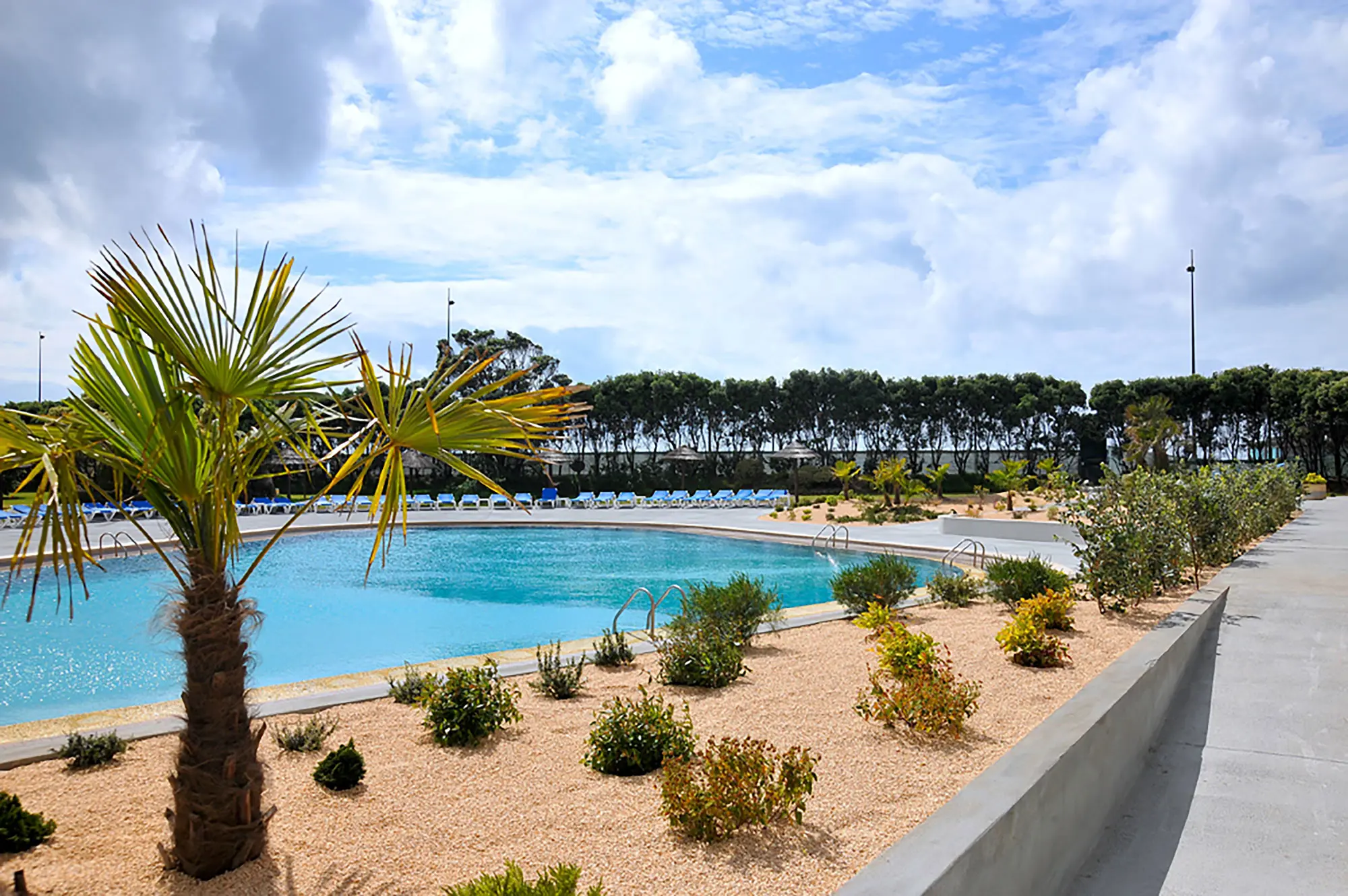 Axis Vermar Beach Hotel Exterior Pool