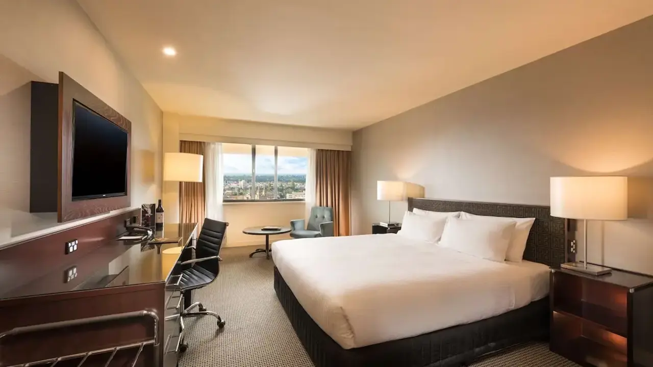 Stamford Plaza, Adelaide, double room