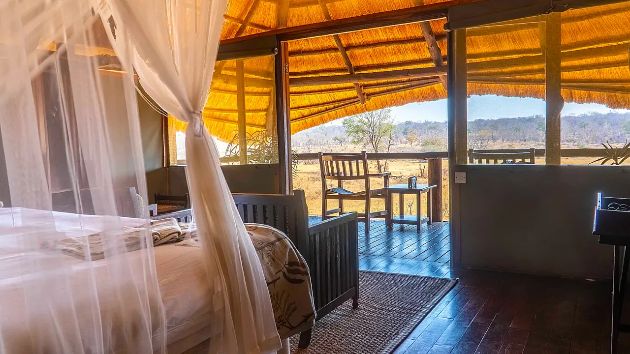 Ivory Safari Lodge, Hwange National Park, bedroom