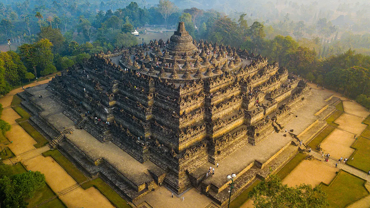 Borobudur Buddhist Temple, Yogyakarata, Java