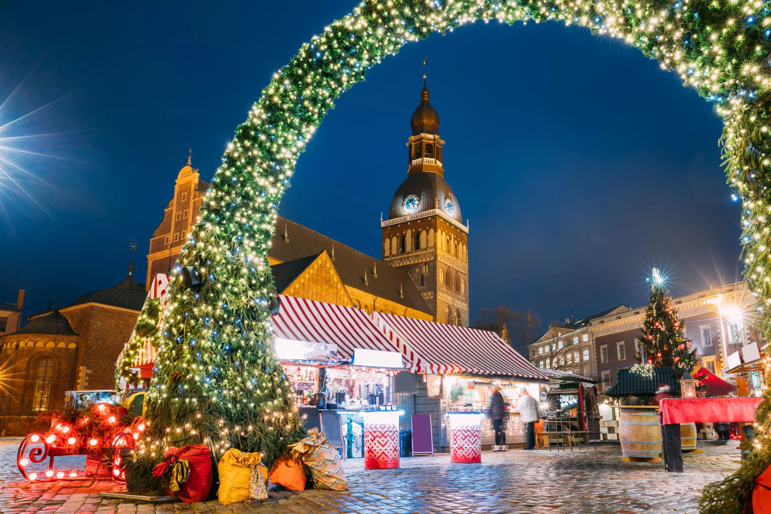 Riga Christmas Market with church in the background