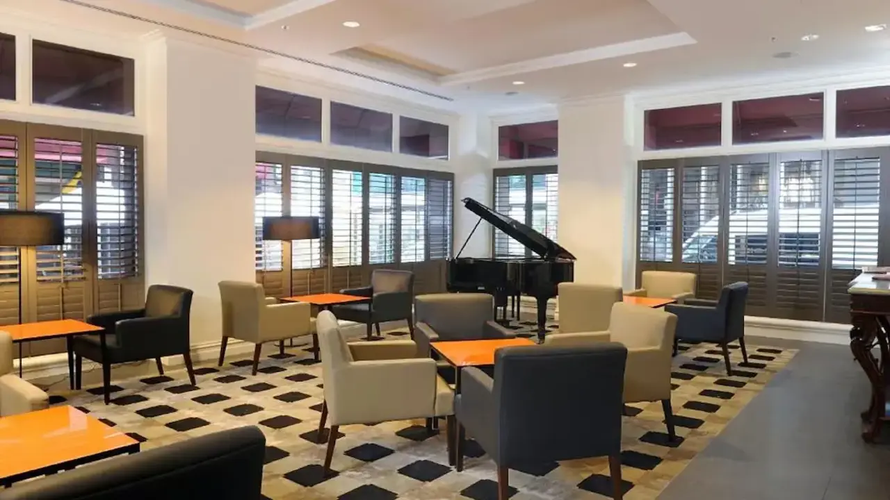 Stamford Plaza, Melbourne, lobby