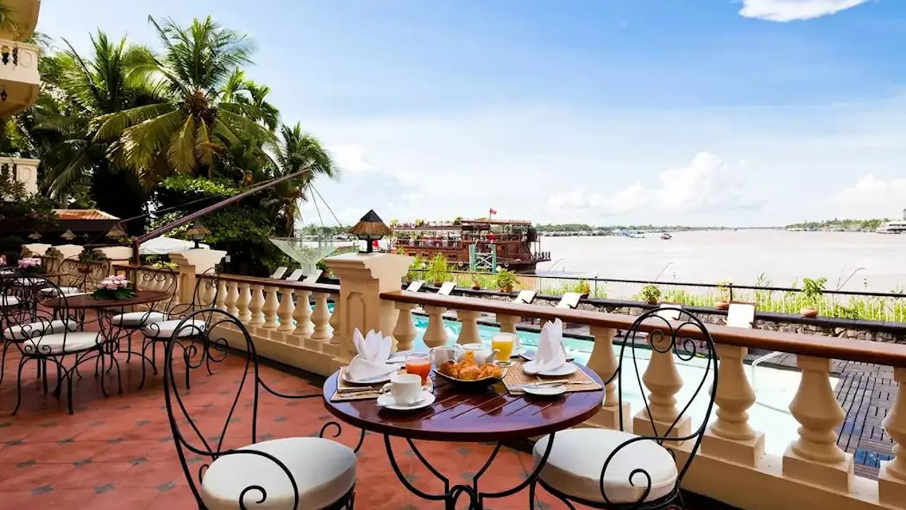 Victoria Hotel, Chau Doc, terrace