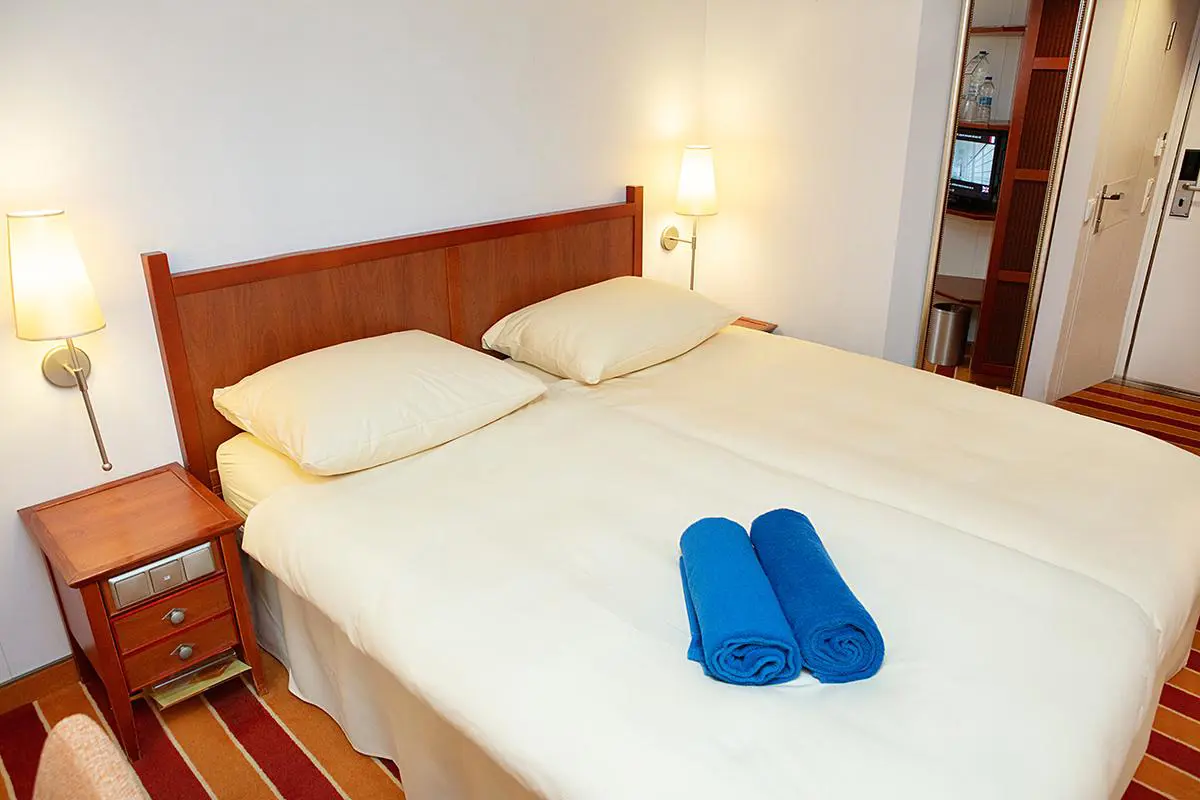 IB Interior Cosmos Cabin 1 (Original)