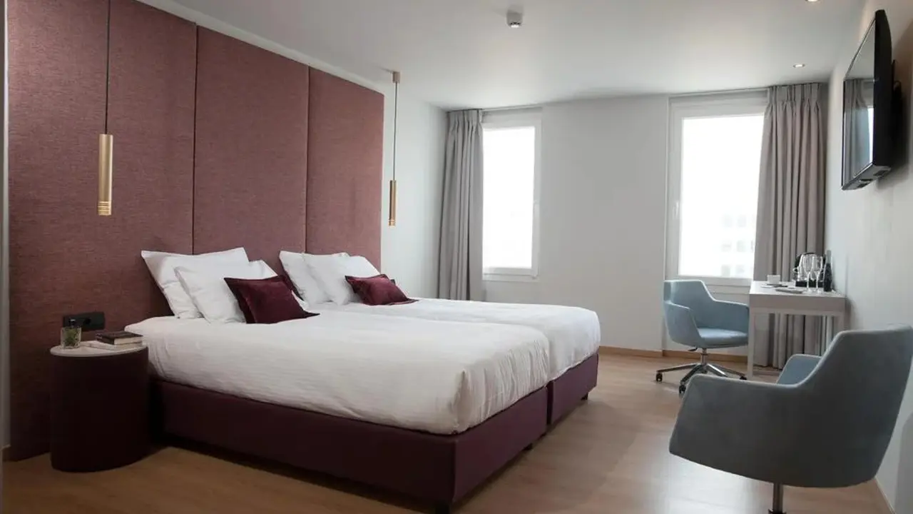 Athenaeum Smart Hotel, Athens, bedroom