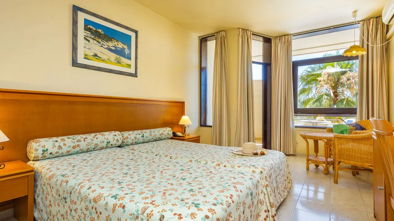 Auramar Beach Resort Room Auramar Quarto Vista 11