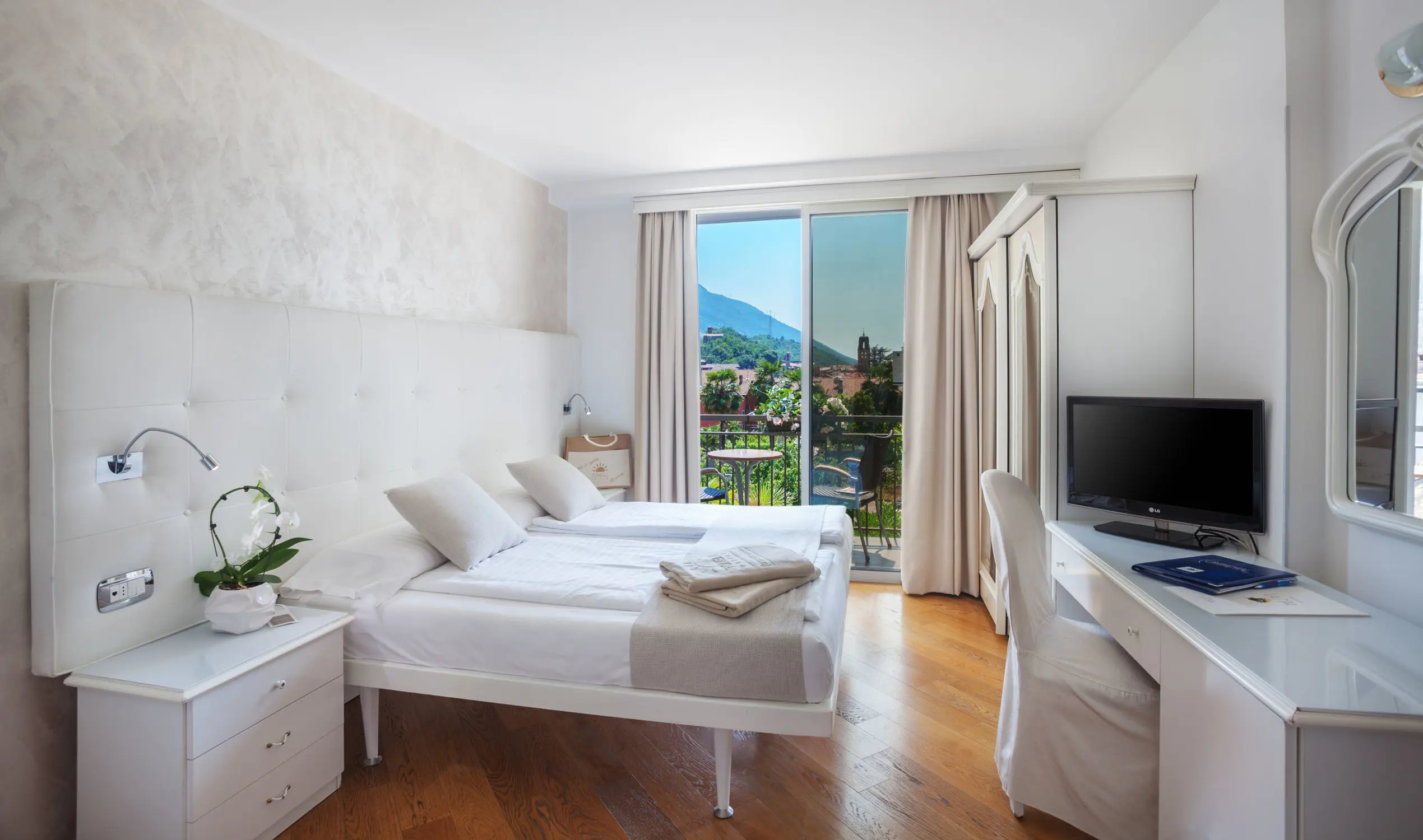 Hotel Continental, Torbole Bedroom