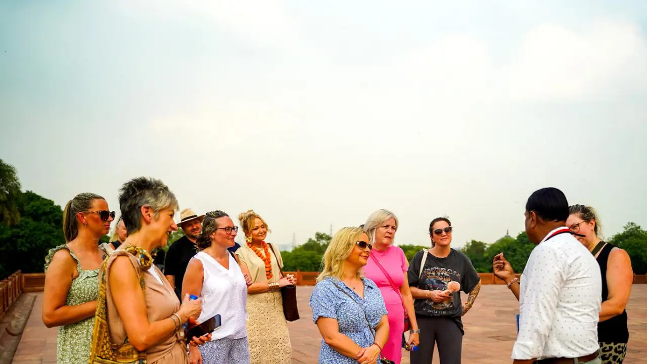 Newmarket Holidays tour group and guide, Agra