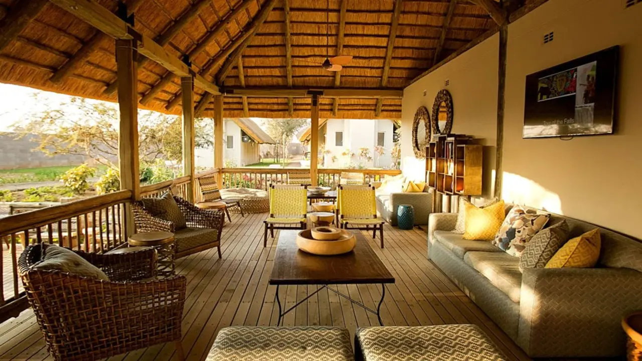 Shearwater Explorers Village, Victoria Falls, lounge 