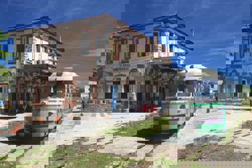 Little Green Train, Italy