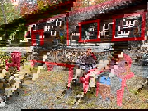 Our tour manager Jeff kicks back with our lovely customer Celia at The Sugar Shack.