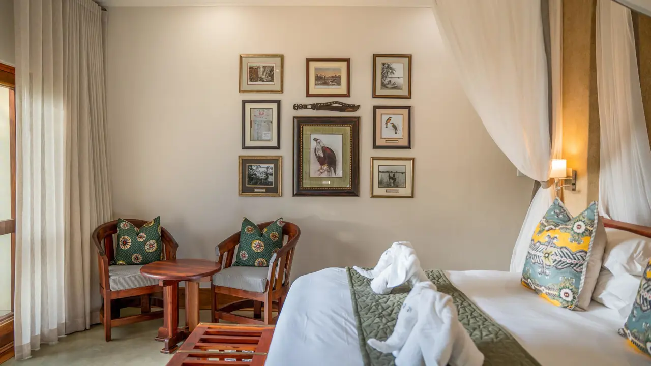 Chobe Safari Lodge, luxury safari room