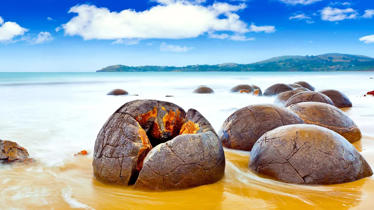 Moeraki boulders, Otago, New Zealand